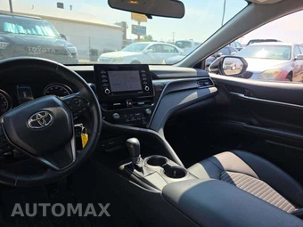 2021 Toyota Camry SE - miniatura 10