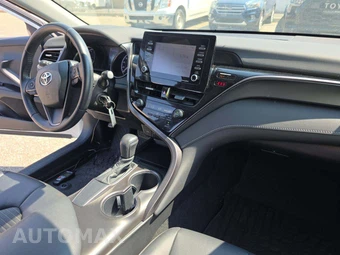 2021 Toyota Camry SE - miniatura 19