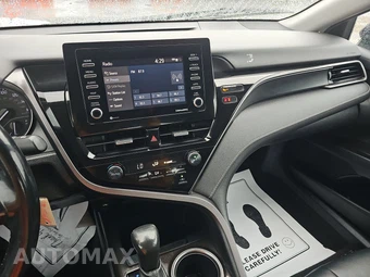 2021 Toyota Camry SE - miniatura 11