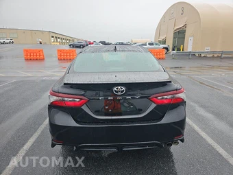 2021 Toyota Camry SE - miniatura 5