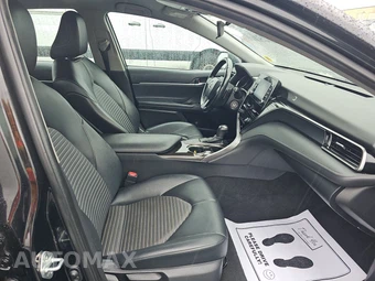 2021 Toyota Camry SE - miniatura 8
