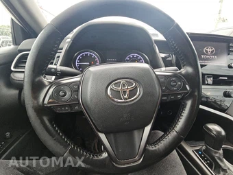 2021 Toyota Camry SE - miniatura 10