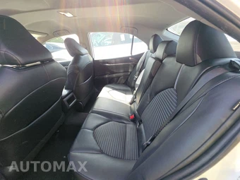 2021 Toyota Camry SE - miniatura 19