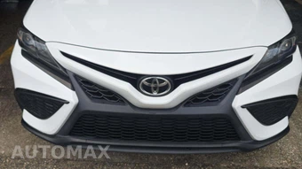 2021 Toyota Camry SE - miniatura 19