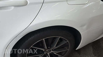 2021 Toyota Camry SE - miniatura 24