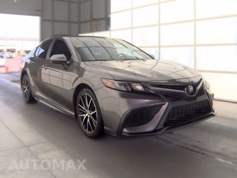 2021 Toyota Camry SE - miniatura 3