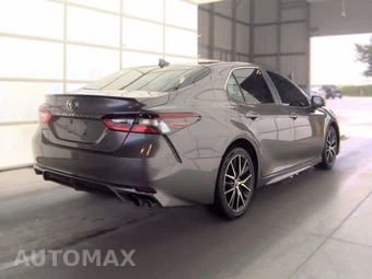 2021 Toyota Camry SE - miniatura 4