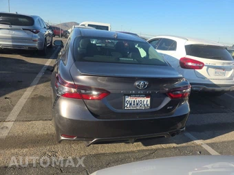 2021 Toyota Camry SE - miniatura 5