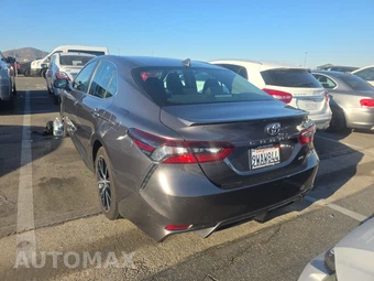 2021 Toyota Camry SE - miniatura 6