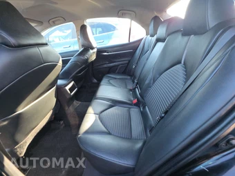 2021 Toyota Camry SE - miniatura 13
