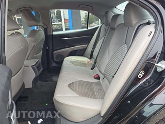 2021 Toyota Camry SE - miniatura 13
