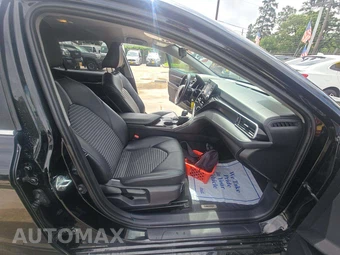 2021 Toyota Camry SE - miniatura 15