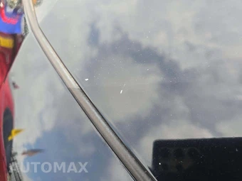 2021 Toyota Camry SE - miniatura 18