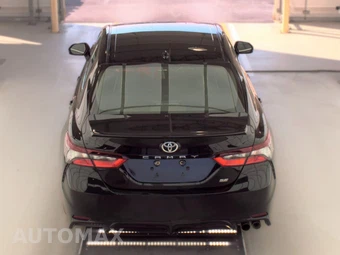 2021 Toyota Camry SE - miniatura 5