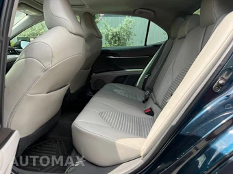 2021 Toyota Camry SE - miniatura 13