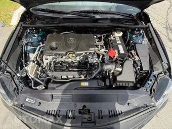 2021 Toyota Camry SE - miniatura 23