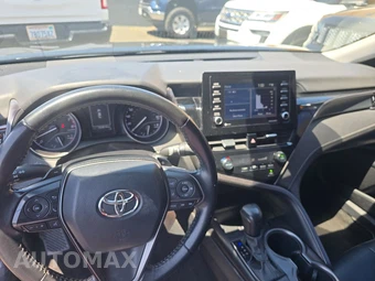 2021 Toyota Camry SE - miniatura 11