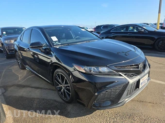 2021 Toyota Camry SE - miniatura 3