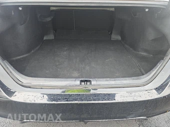 2021 Toyota Camry SE - miniatura 16
