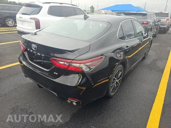 2021 Toyota Camry SE - miniatura 4