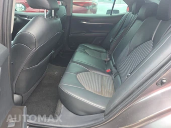 2021 Toyota Camry SE - miniatura 13