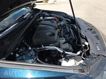 2021 Toyota Camry SE - miniatura 18