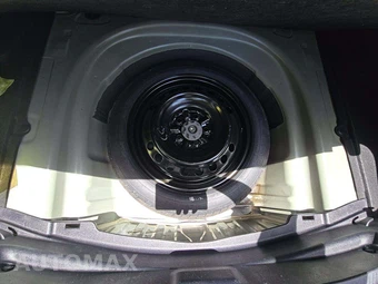 2021 Toyota Camry SE - miniatura 22