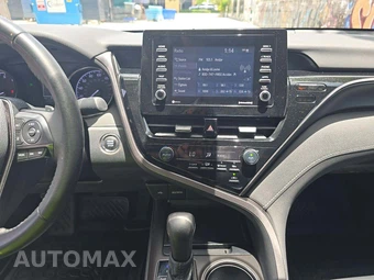 2021 Toyota Camry SE - miniatura 7