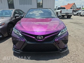 2021 Toyota Camry TRD - miniatura 2