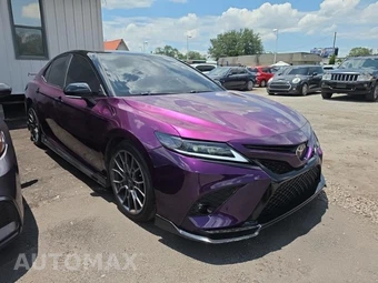2021 Toyota Camry TRD - miniatura 3