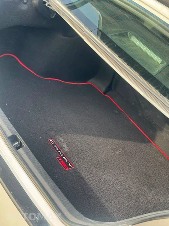 2021 Toyota Camry TRD - miniatura 18