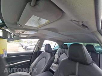 2021 Toyota Camry XLE - miniatura 11