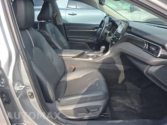 2021 Toyota Camry XSE - miniatura 8