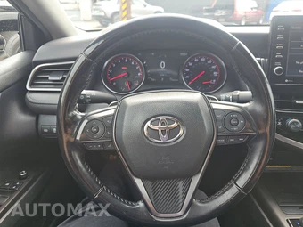 2021 Toyota Camry XSE - miniatura 10