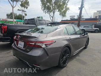 2021 Toyota Camry XSE - miniatura 4