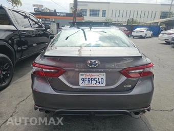 2021 Toyota Camry XSE - miniatura 5