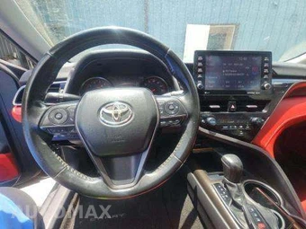2021 Toyota Camry XSE - miniatura 10