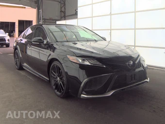 2021 Toyota Camry XSE - miniatura 3