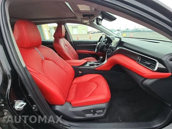 2021 Toyota Camry XSE - miniatura 8