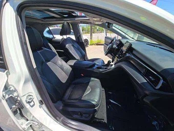 2021 Toyota Camry XSE - miniatura 18