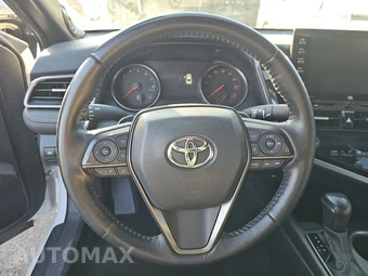 2021 Toyota Camry XSE - miniatura 10