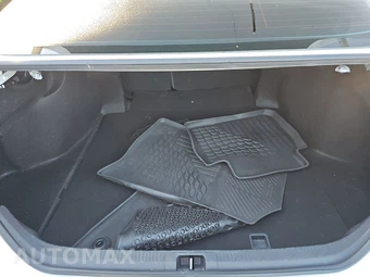 2021 Toyota Camry XSE - miniatura 16