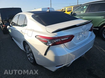 2021 Toyota Camry XSE - miniatura 6