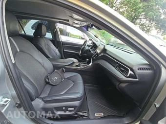 2021 Toyota Camry XSE - miniatura 18