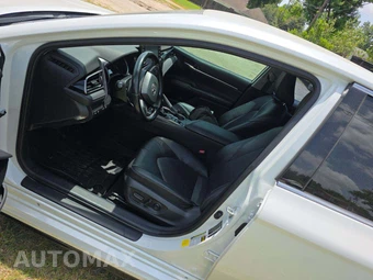 2021 Toyota Camry XSE - miniatura 6