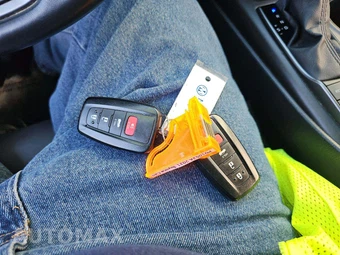 2021 Toyota Camry XSE - miniatura 5