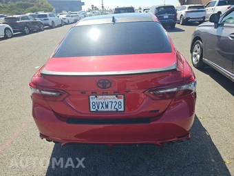 2021 Toyota Camry XSE - miniatura 5