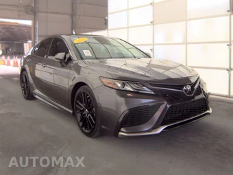 2021 Toyota Camry XSE - miniatura 3