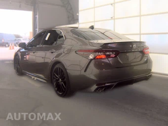 2021 Toyota Camry XSE - miniatura 6