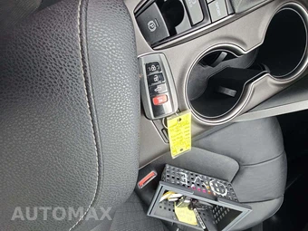2021 Toyota Camry XSE - miniatura 8